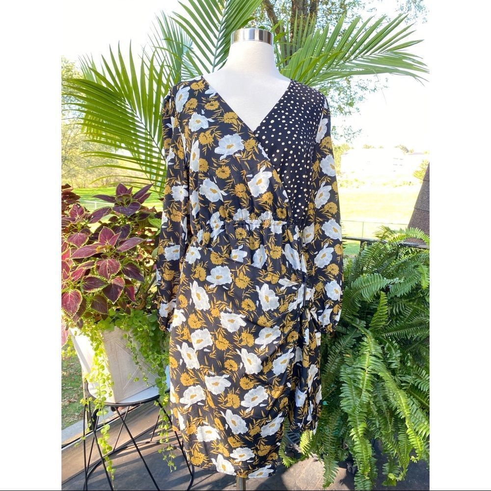 Sugar Lips Floral Polka Dot Mix Print Dress NWT Size Medium Faux Wrap